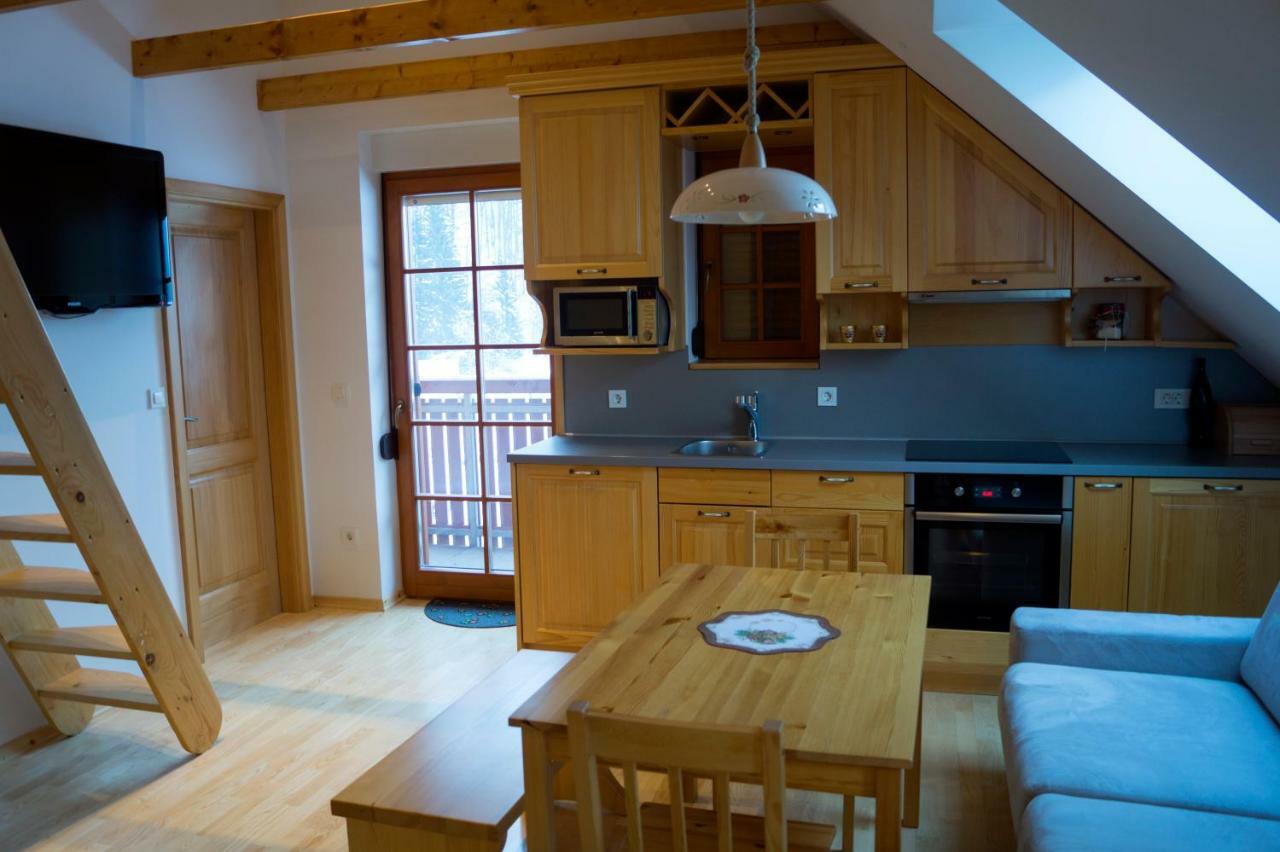 Apartmaji Lajf Kranjska Gora Ngoại thất bức ảnh